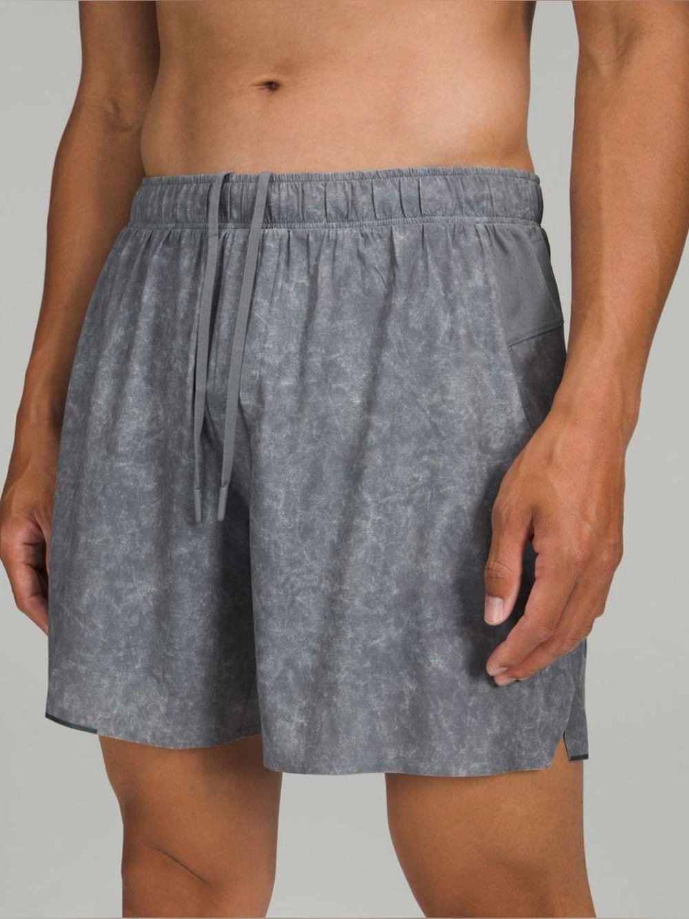 Lululemon Surge Lined Short 6"
Gravel Dust Asphalt Grey Multi